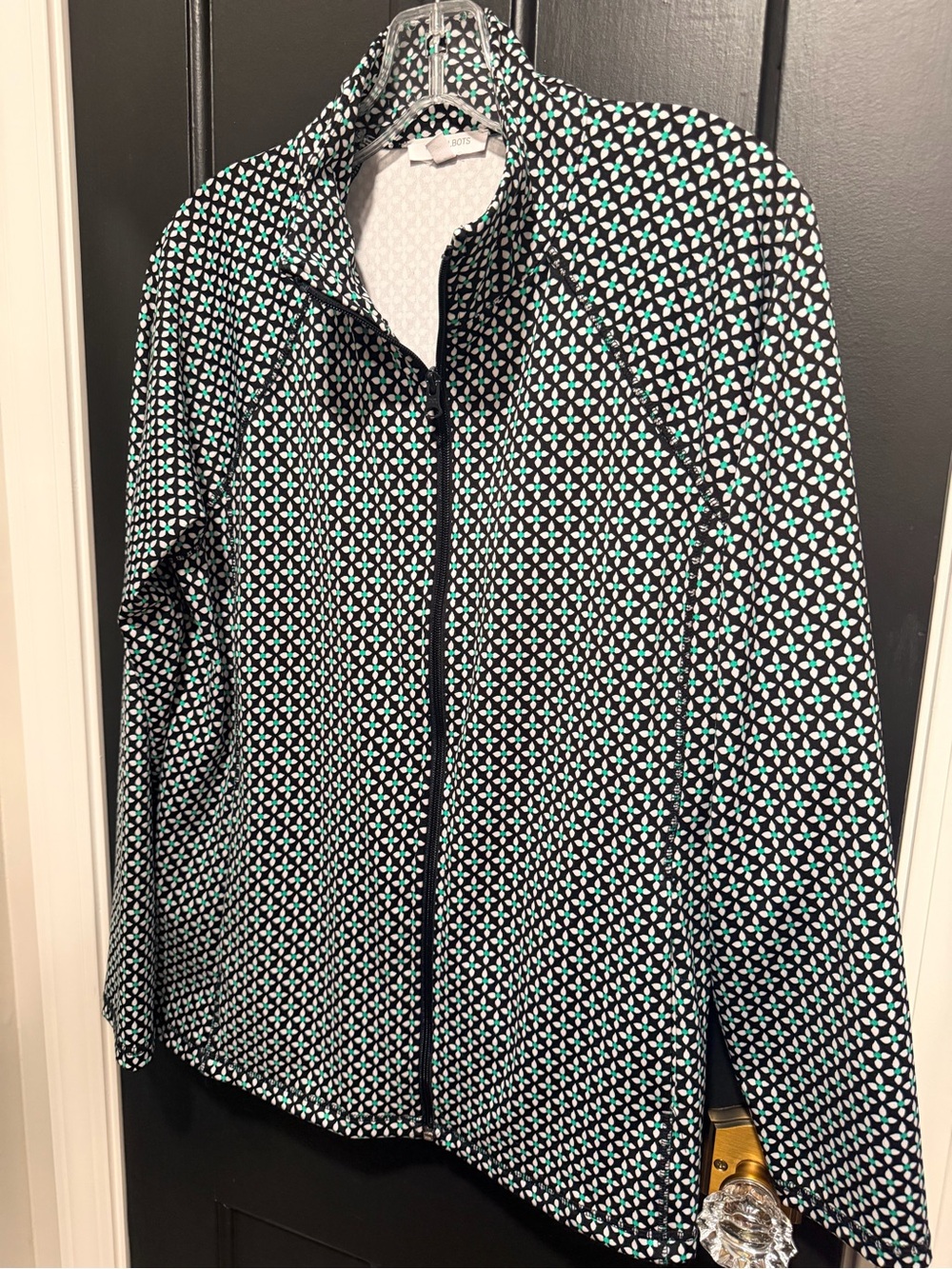 Women’s Black & Green Patterned Zip Jacket